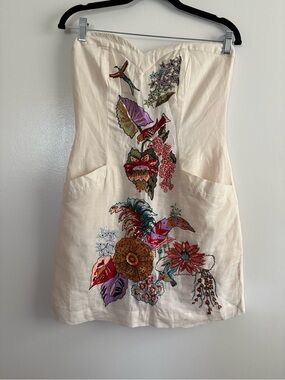 NWT French Connection Strapless Embroidered Floral Bird Beaded Mini Dress Size 6